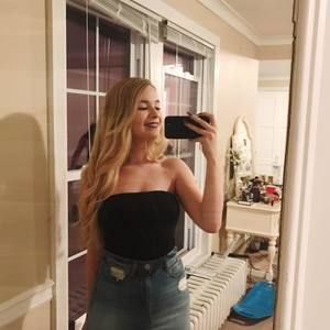 Meet your Posher, Olivia